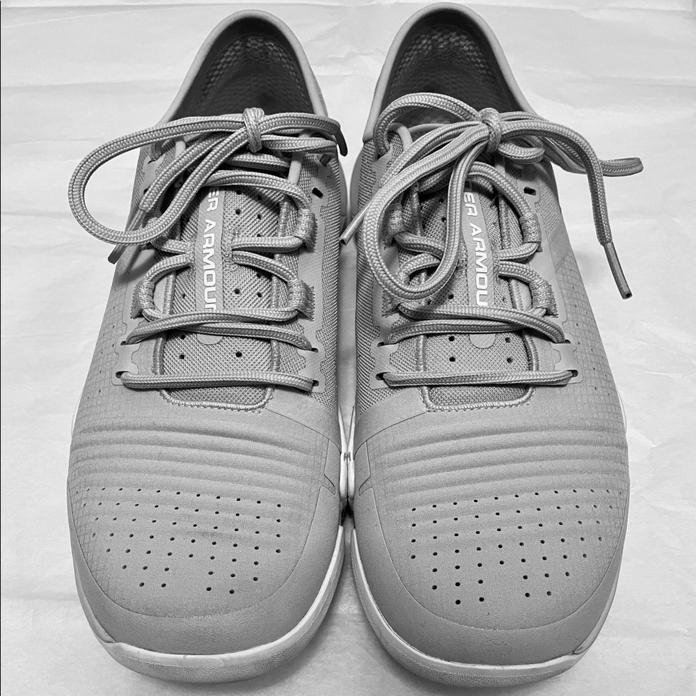 Under Armour Women's Speedform Feel Sneaker